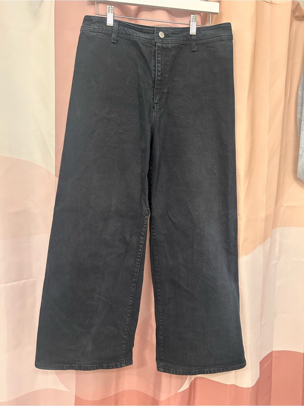 Wide Leg Black Denim Jeans